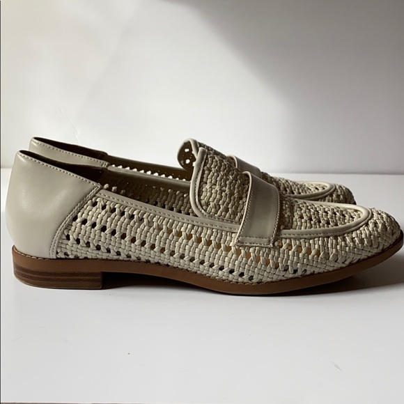 NWOT Franco Sarto Beige Woven Loafers - Picture 6 of 6